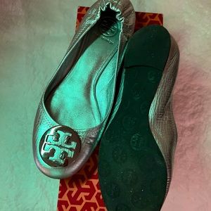 Tory Burch Flats Reva used size 8.5 good condition